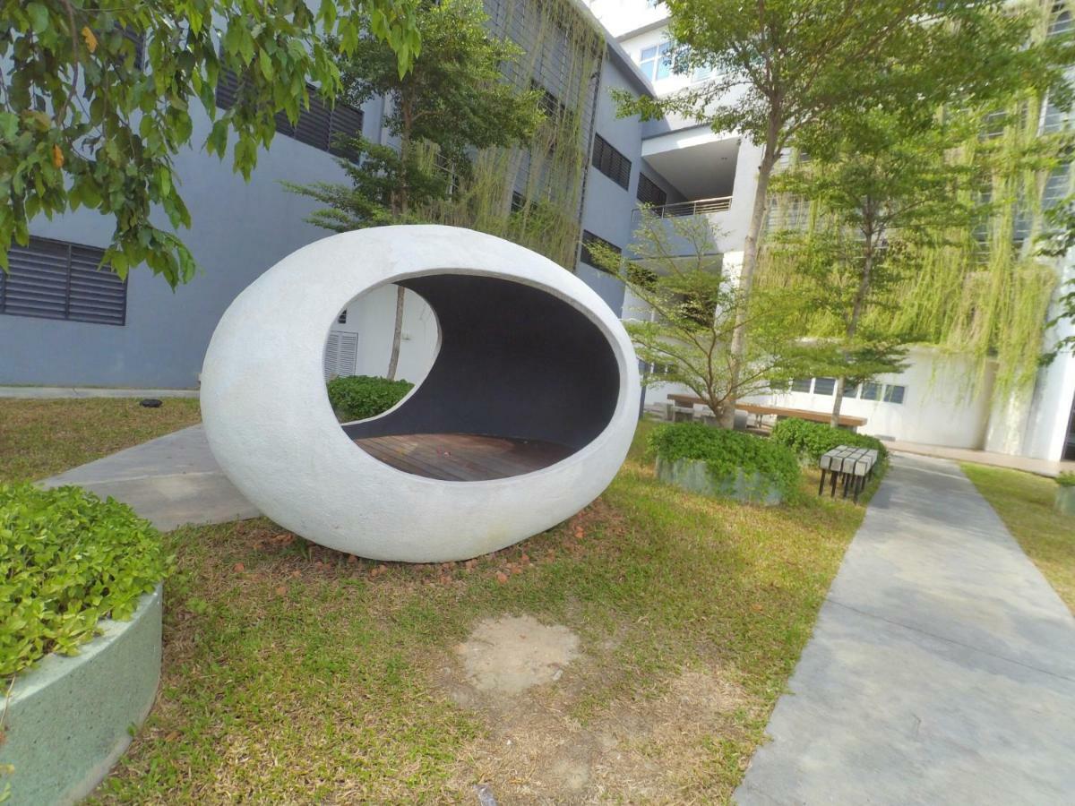 No.5 The Mint @ Puchong Center Near Ioi Mall エクステリア 写真